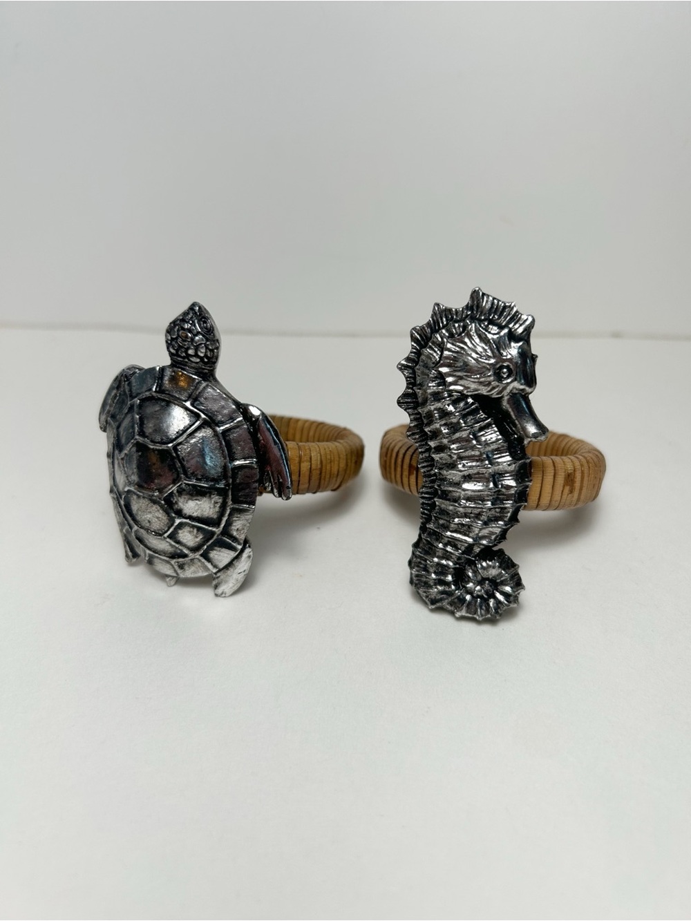 Sea Turtle & Seahorse Napkin Rings - Silver Toned Animal Coastal Set EUC